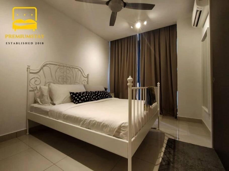 H2O Retreat Studio Home 5Min To Lrt By Premium Stay Petaling Jaya Exteriör bild