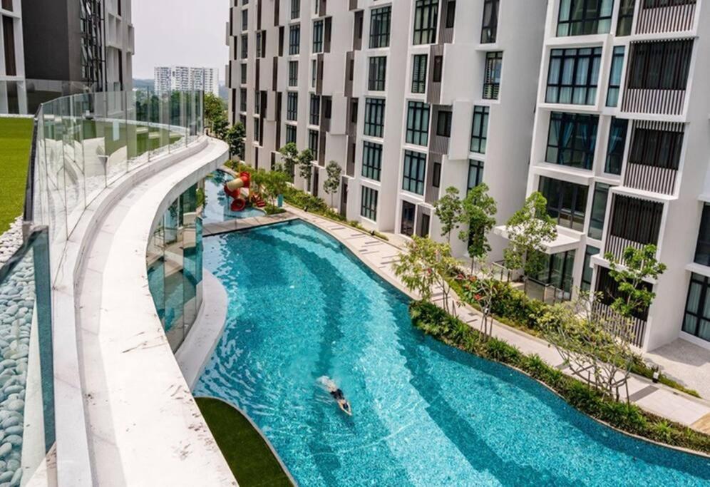 H2O Retreat Studio Home 5Min To Lrt By Premium Stay Petaling Jaya Exteriör bild
