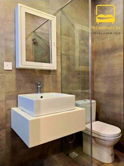 H2O Retreat Studio Home 5Min To Lrt By Premium Stay Petaling Jaya Exteriör bild