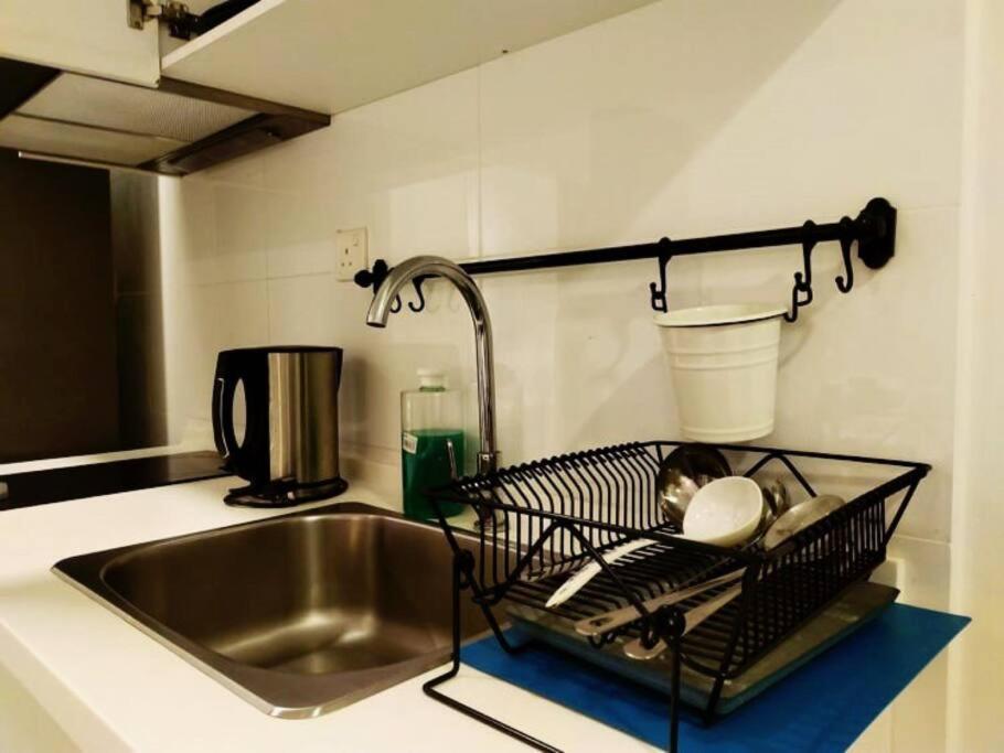 H2O Retreat Studio Home 5Min To Lrt By Premium Stay Petaling Jaya Exteriör bild