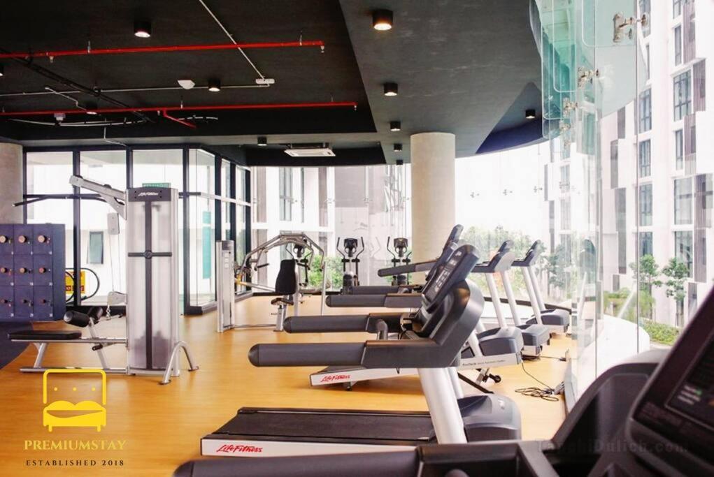 H2O Retreat Studio Home 5Min To Lrt By Premium Stay Petaling Jaya Exteriör bild